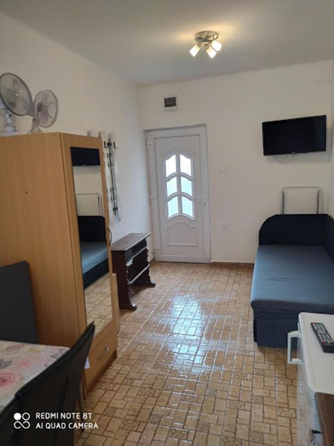 Marabella Apartmanok Hajdúszoboszló المظهر الخارجي الصورة