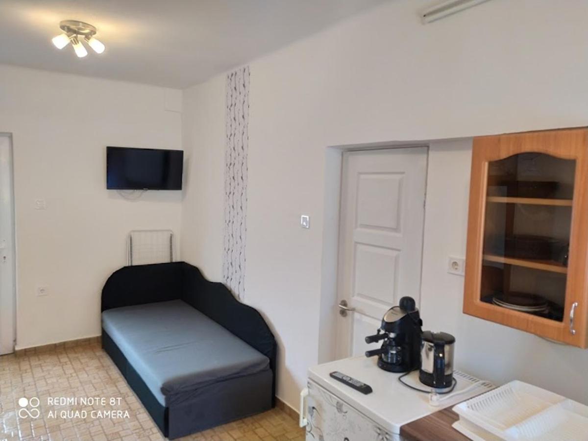 Marabella Apartmanok Hajdúszoboszló المظهر الخارجي الصورة
