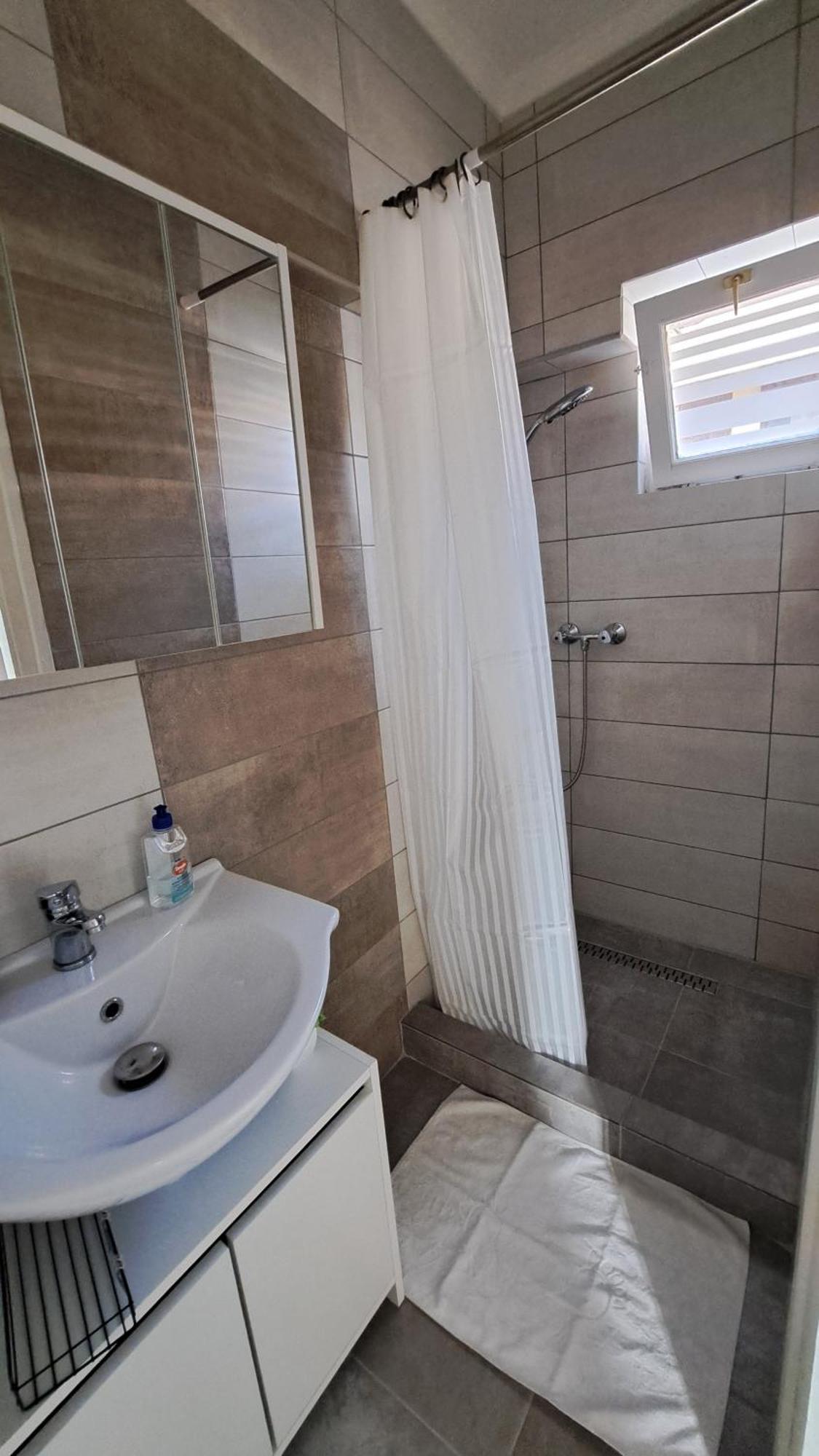 Marabella Apartmanok Hajdúszoboszló المظهر الخارجي الصورة